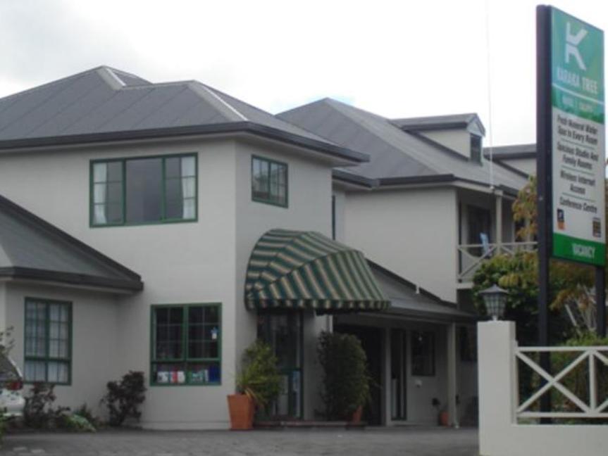 Karaka Tree Motel Taupo Exterior photo