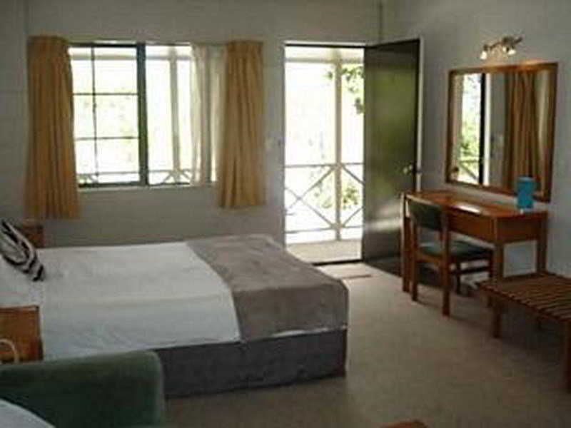 Karaka Tree Motel Taupo Room photo